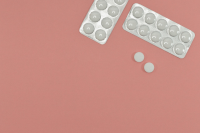 Aspiryna może zapobiegać stanom przedrzucawkowym u kobiet w ciąży